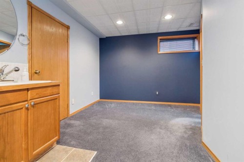 7117 California Boulevard Ne, Calgary, AB - Indoor