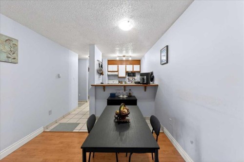 303-431 1 Avenue Ne, Calgary, AB - Indoor Photo Showing Dining Room