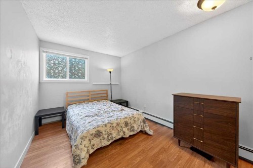 303-431 1 Avenue Ne, Calgary, AB - Indoor Photo Showing Bedroom