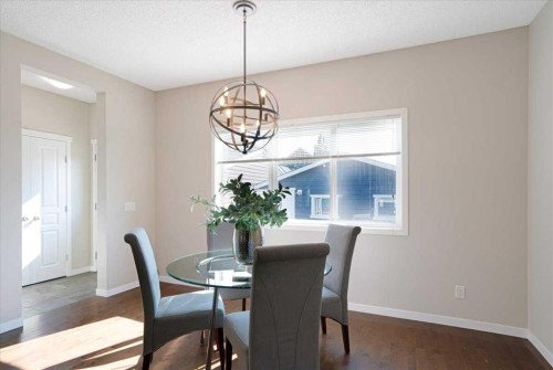 195 Marquis Common Se, Calgary, AB - Indoor Photo Showing Dining Room