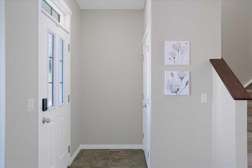 195 Marquis Common Se, Calgary, AB - Indoor Photo Showing Other Room