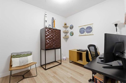 308-400 Auburn Meadows Common Se, Calgary, AB - Indoor Photo Showing Office