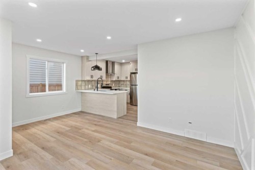 52 Martin Crossing Rise Ne, Calgary, AB - Indoor