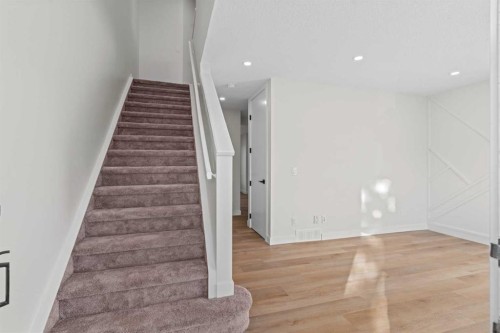 52 Martin Crossing Rise Ne, Calgary, AB - Indoor Photo Showing Other Room
