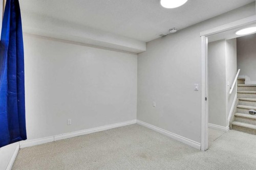 148 Martha'S Manor Ne, Calgary, AB - Indoor Photo Showing Other Room