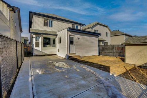 148 Martha'S Manor Ne, Calgary, AB - Outdoor