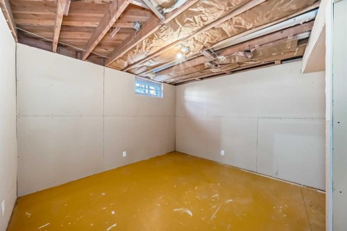 244 Huntridge Road Ne, Calgary, AB - Indoor Photo Showing Basement