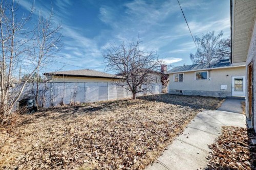 244 Huntridge Road Ne, Calgary, AB - Outdoor