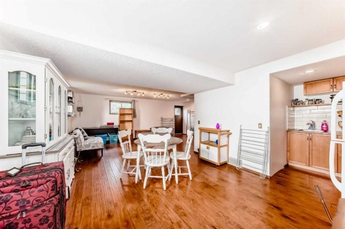 22 Glenhill Drive, Cochrane, AB - Indoor Photo Showing Dining Room