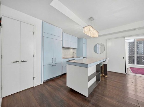 802-615 6 Avenue Se, Calgary, AB - Indoor Photo Showing Kitchen