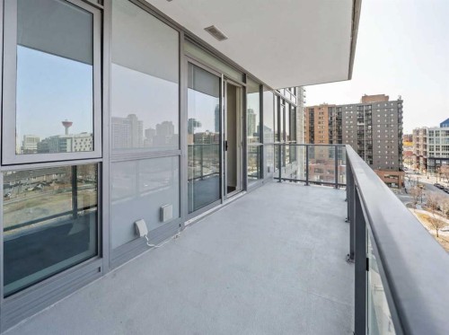 802-615 6 Avenue Se, Calgary, AB - Outdoor With Balcony With Exterior