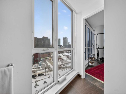 802-615 6 Avenue Se, Calgary, AB - Indoor Photo Showing Other Room