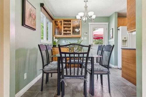 320 Haddon Road Sw, Calgary, AB 