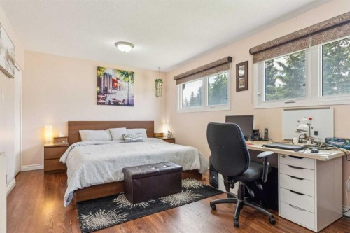 320 Haddon Road Sw, Calgary, AB 