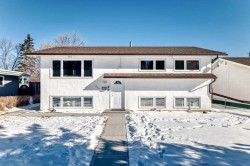 320 Haddon Road SW Calgary, AB T2V 2Z3