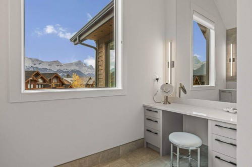 628 Silvertip Road, Canmore, AB - Indoor