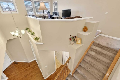 575 Everbrook Way Sw, Calgary, AB - Indoor Photo Showing Other Room