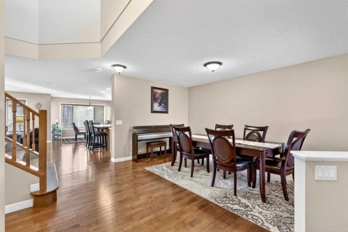 575 Everbrook Way Sw, Calgary, AB - Indoor Photo Showing Dining Room