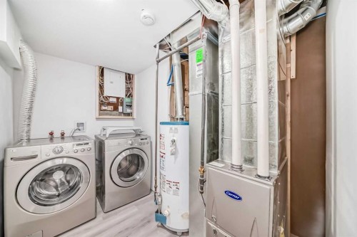3504 33 Street Se, Calgary, AB - Indoor Photo Showing Laundry Room