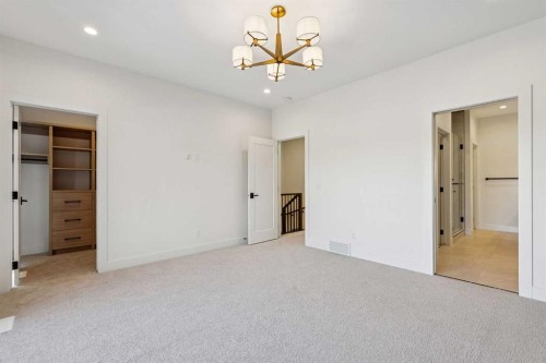 607 29 Avenue Nw, Calgary, AB - Indoor