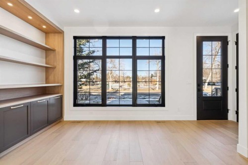 607 29 Avenue Nw, Calgary, AB - Indoor Photo Showing Other Room