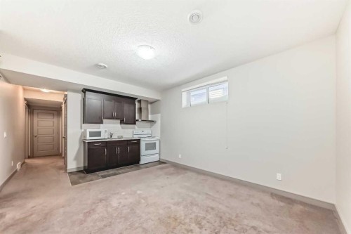 47 Evansglen Circle Nw, Calgary, AB - Indoor