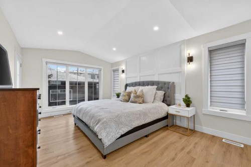 2720 41 Street Sw, Calgary, AB 