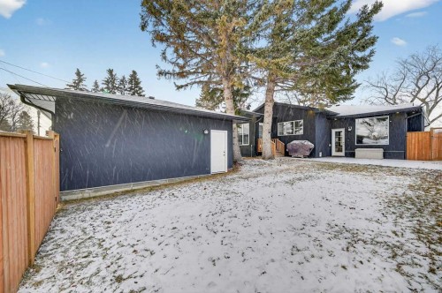 2720 41 Street Sw, Calgary, AB 