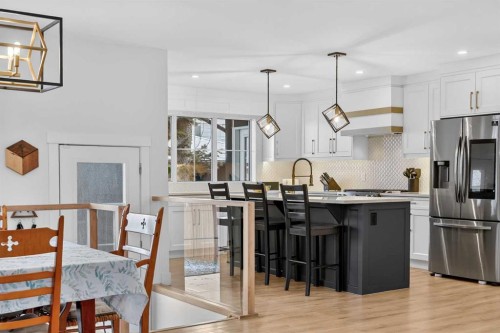 2720 41 Street Sw, Calgary, AB 