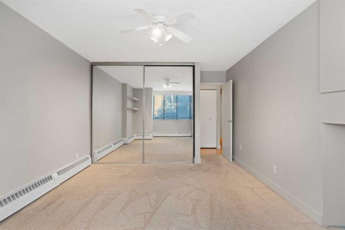 105-345 4 Avenue Ne, Calgary, AB - Indoor Photo Showing Other Room