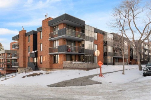 105-345 4 Avenue Ne, Calgary, AB - Outdoor