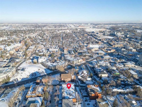 105-345 4 Avenue Ne, Calgary, AB - Outdoor With View