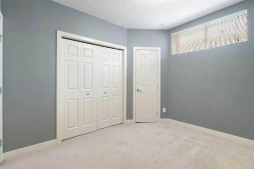 264 Windermere Drive, Chestermere, AB - Indoor Photo Showing Other Room