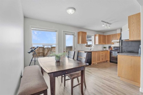 1301 Eagleview Place Nw, High River, AB - Indoor