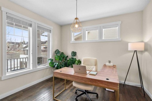 346 Cooperstown Common Sw, Airdrie, AB - Indoor Photo Showing Office