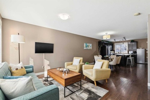 124 Cascades Pass, Chestermere, AB - Indoor Photo Showing Living Room