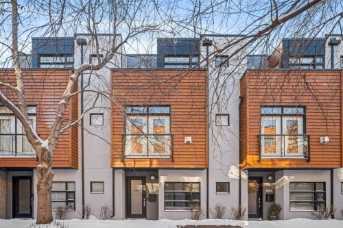 156 9 Street Ne, Calgary, AB - Outdoor With Facade