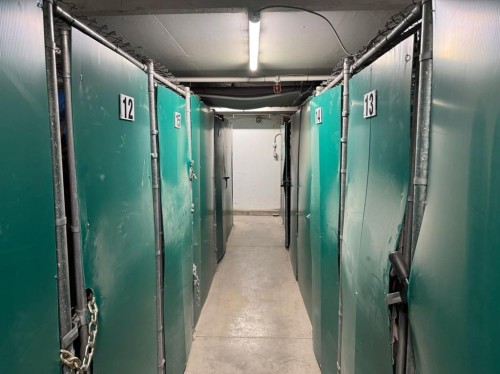 156 9 Street Ne, Calgary, AB - Indoor