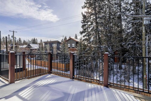 723 3Rd Street, Canmore, AB - Outdoor