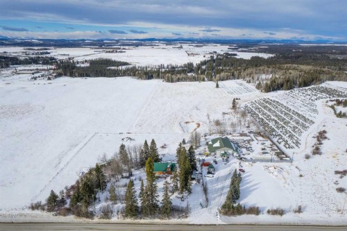 32238 Highway 760  Rural Mountain View County, AB T4H 4G3