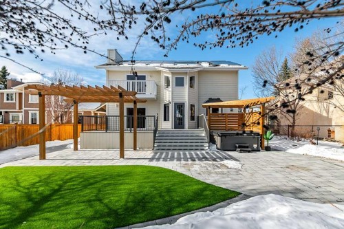 162 Woodbend Way, Okotoks, AB - Outdoor