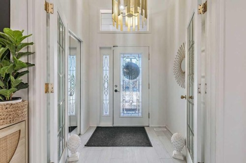 162 Woodbend Way, Okotoks, AB - Indoor Photo Showing Other Room