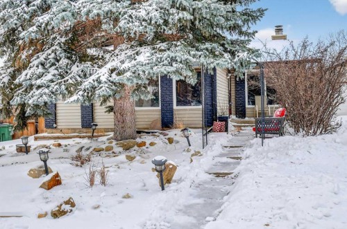 139 Hodson Crescent, Okotoks, AB - Outdoor