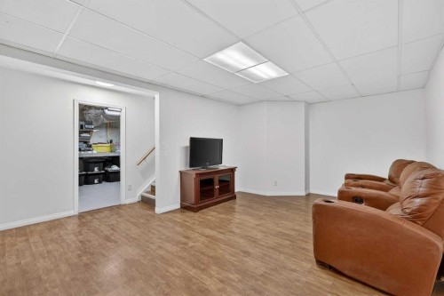 139 Hodson Crescent, Okotoks, AB - Indoor