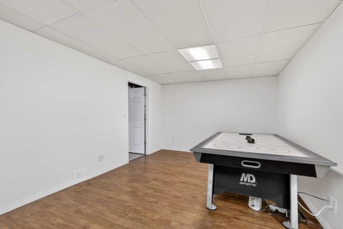 139 Hodson Crescent, Okotoks, AB - Indoor Photo Showing Other Room