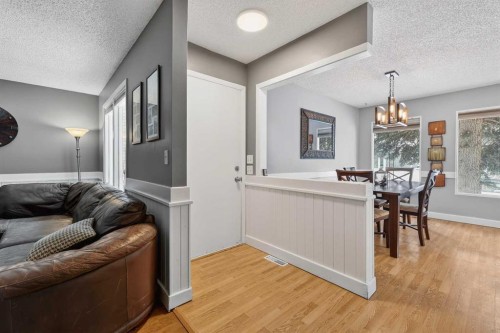 139 Hodson Crescent, Okotoks, AB - Indoor