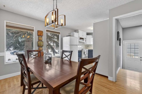 139 Hodson Crescent, Okotoks, AB - Indoor Photo Showing Dining Room