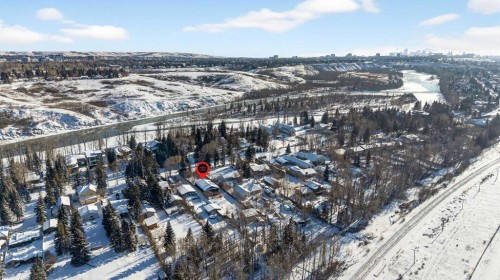 7103 Bow Crescent Nw, Calgary, AB - Outdoor With View
