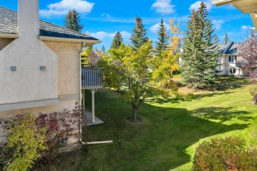 119 Edgepark Villas Nw, Calgary, AB - Outdoor