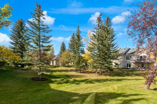119 Edgepark Villas Nw, Calgary, AB - Outdoor
